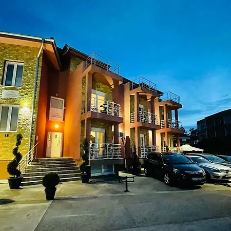 Andrijana 4* Veliko Gradište