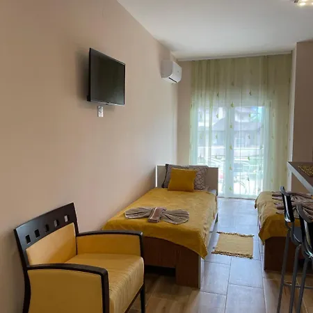 Aparthotel Andrijana *