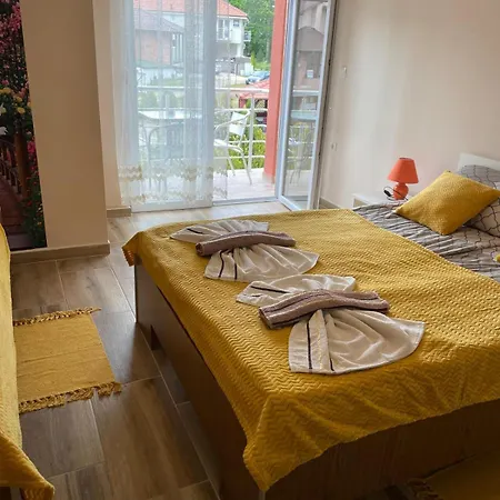 Hotel apartamentowy Andrijana 4*